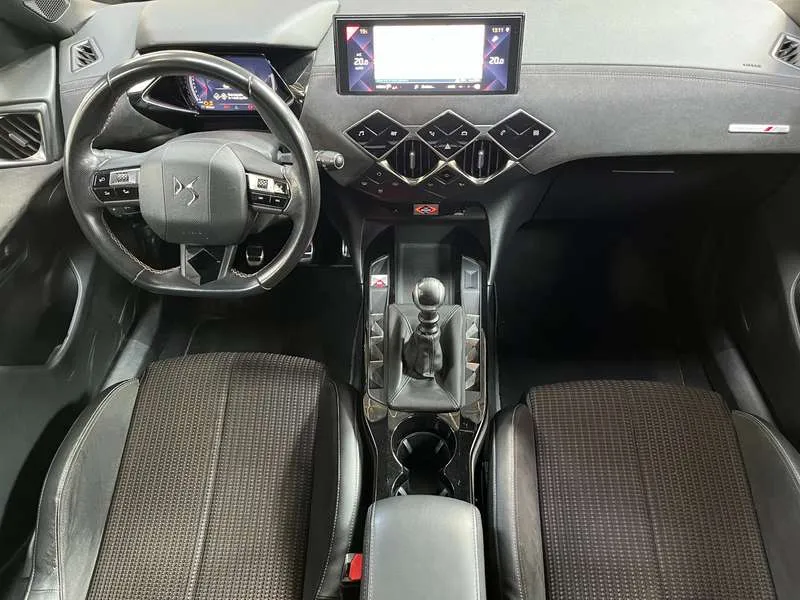 DS Automobiles DS 3 Crossback DS3 Crossback PureTech 100 PERFORMANCE LINE Image 8